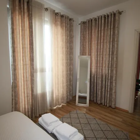 Apartman Alpha Modern Spacious